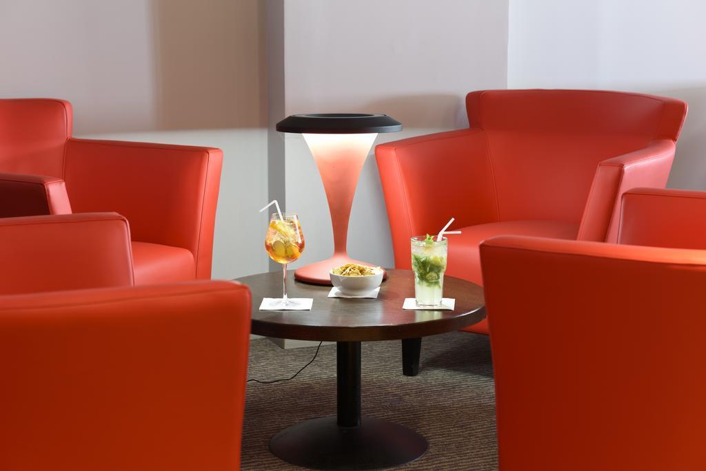 Best Western Premier Le Patio Des Artistes Wellness Jacuzzi Cannes Luaran gambar