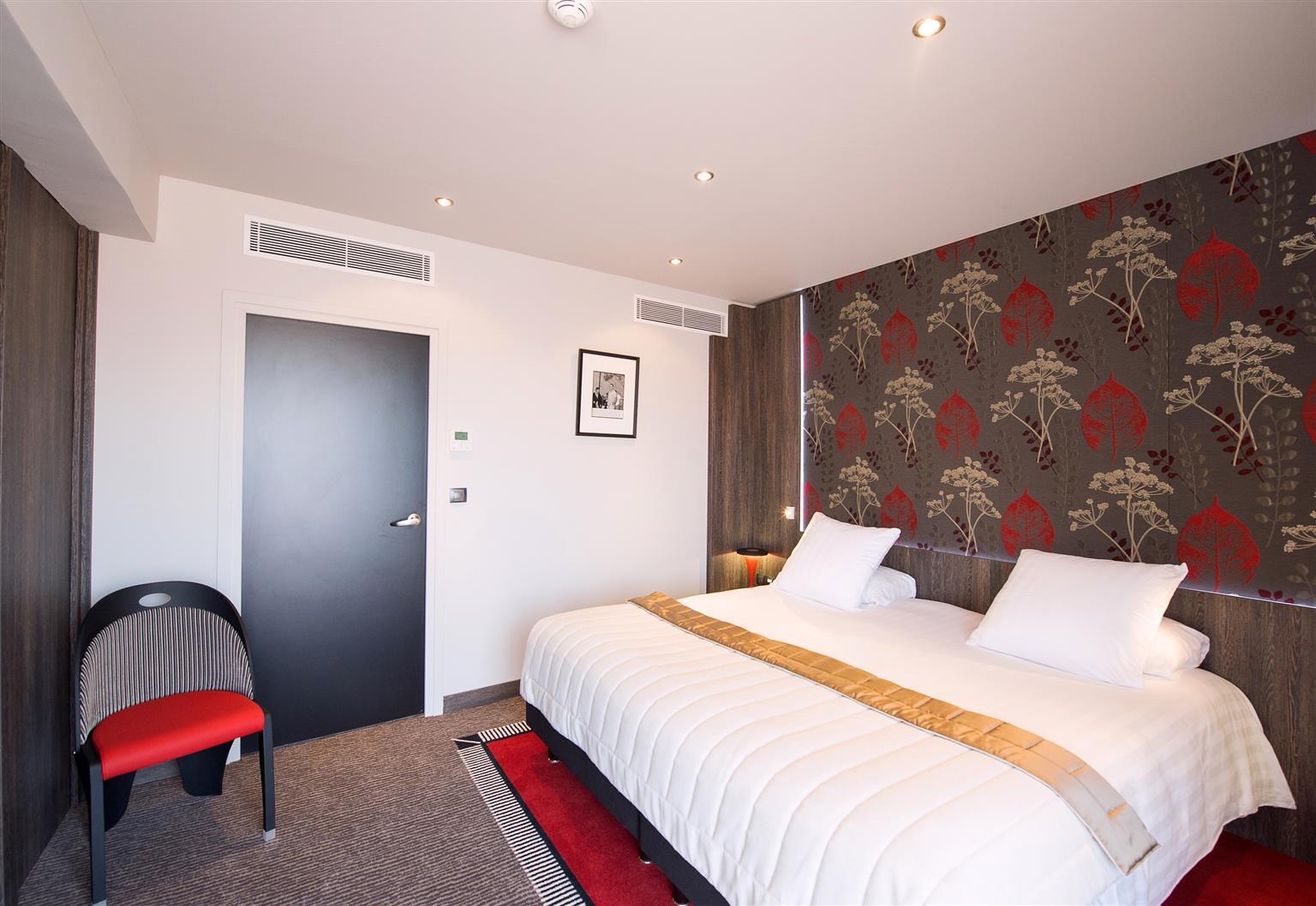 Best Western Premier Le Patio Des Artistes Wellness Jacuzzi Cannes Luaran gambar